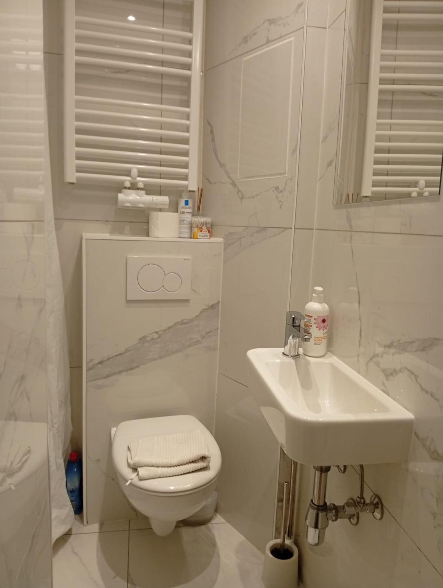 Benny'S Rooms Brussels City Centre Dış mekan fotoğraf